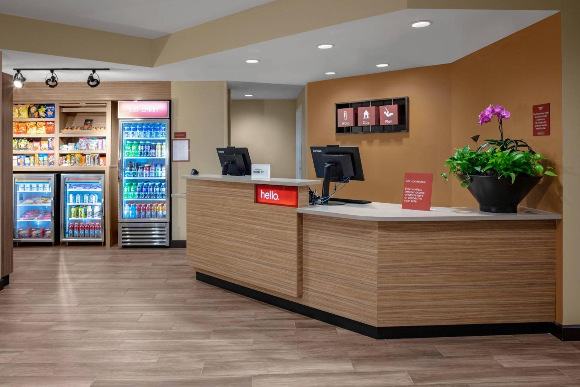 Towneplace Suites By Marriott Gainesville Bagian luar foto