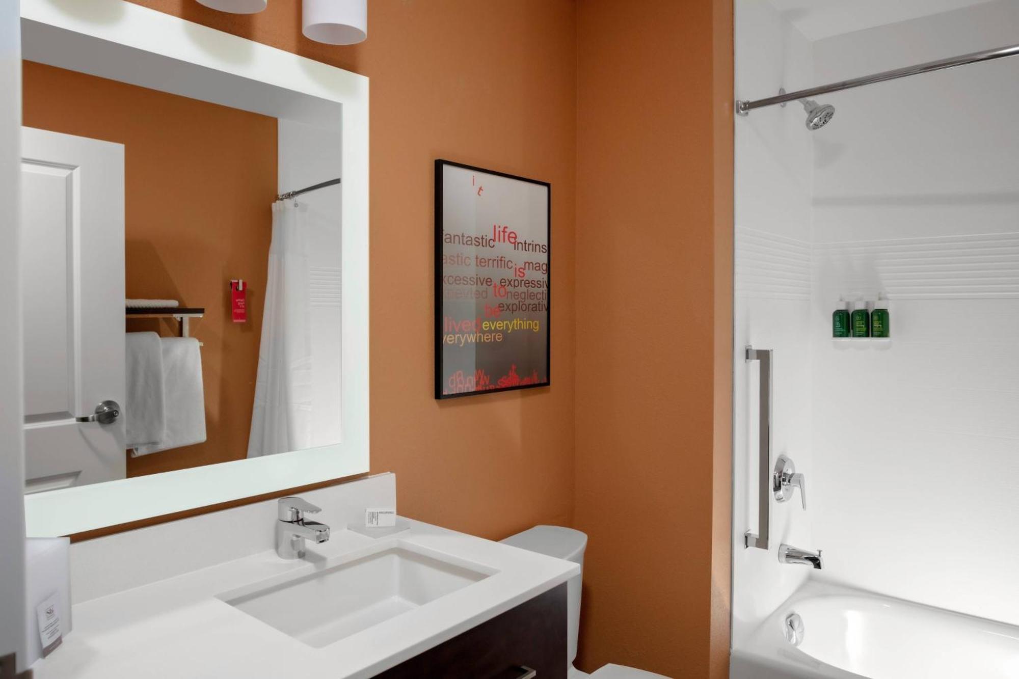 Towneplace Suites By Marriott Gainesville Bagian luar foto
