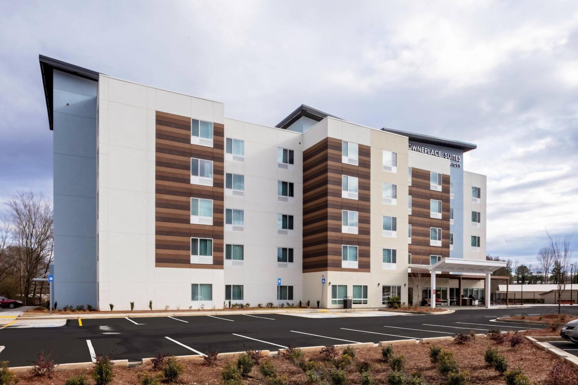 Towneplace Suites By Marriott Gainesville Bagian luar foto