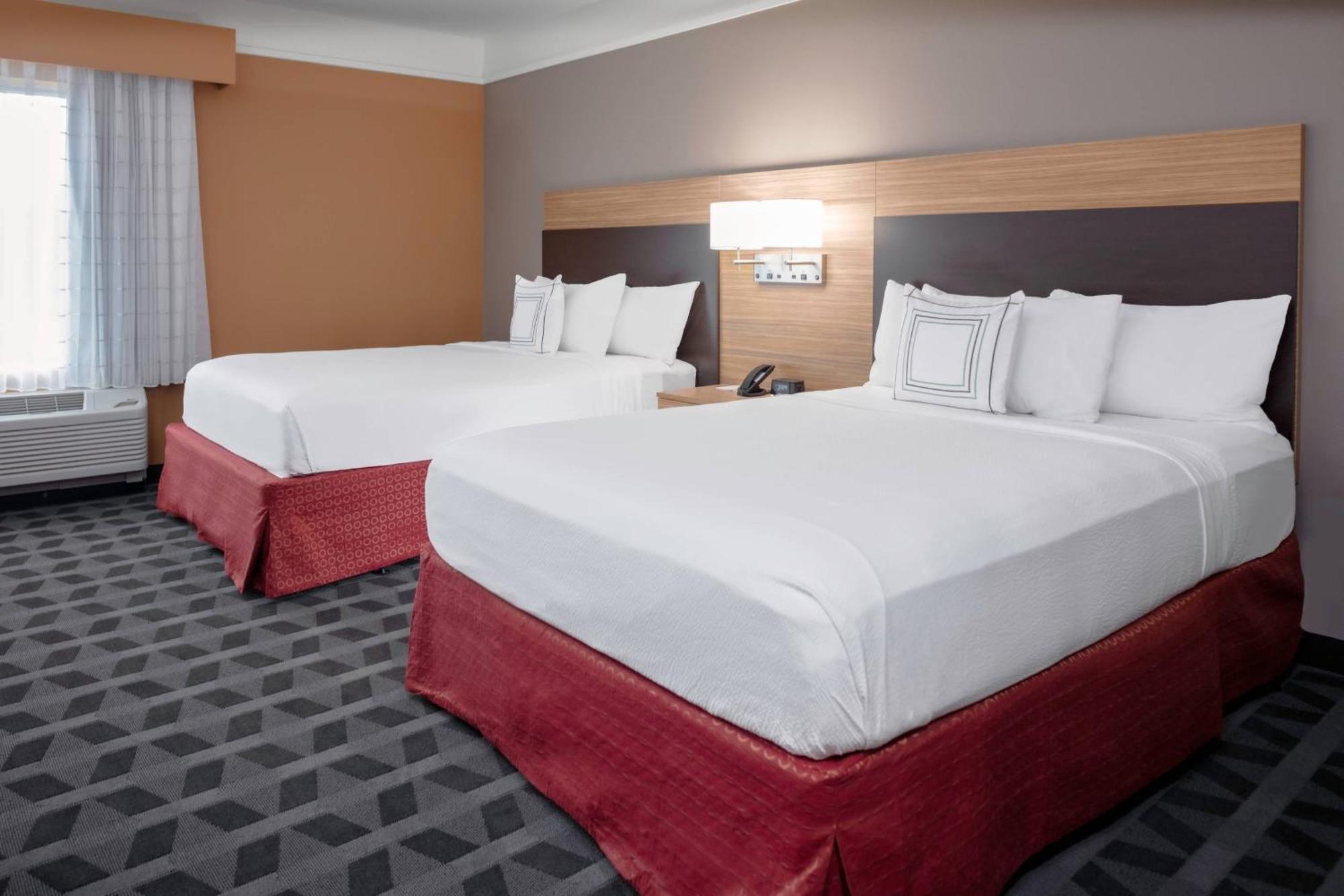 Towneplace Suites By Marriott Gainesville Bagian luar foto